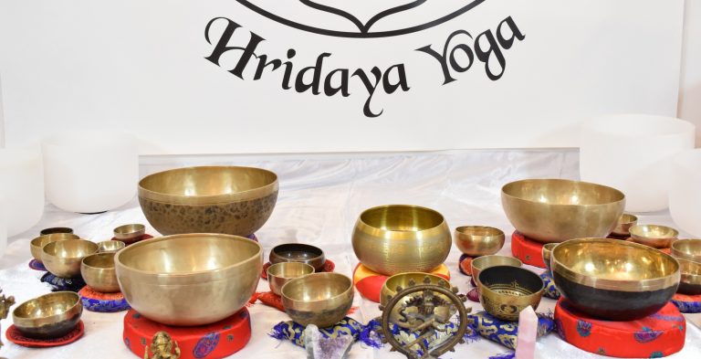 Meditație cu boluri tibetane cântătoare, online, 12 iunie