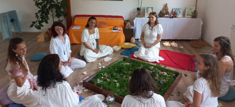Iniţiere în Dhumavati  – Înţelepciunea beatitudinii vidului, a eliberării de suferință   