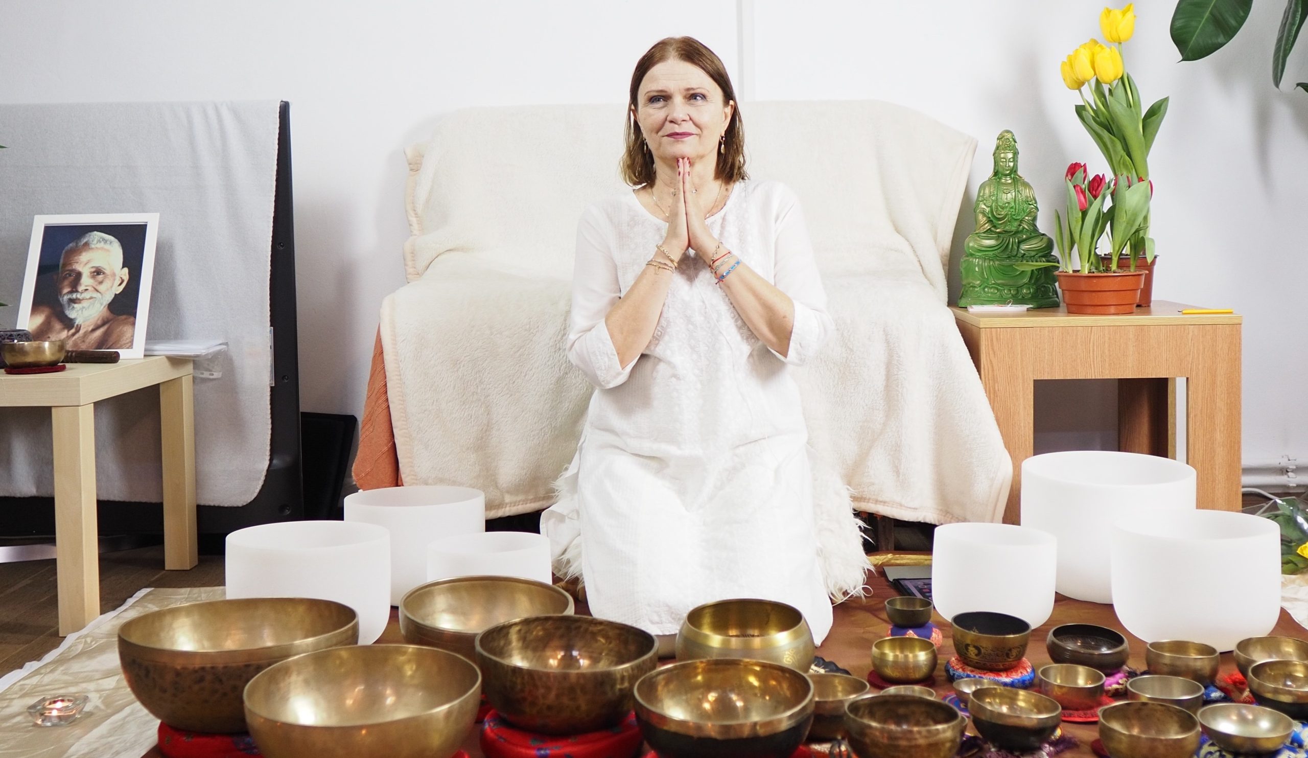 Ziua Femeii – meditație cu boluri tibetane cântătoare